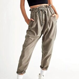 Free People jeans Medium